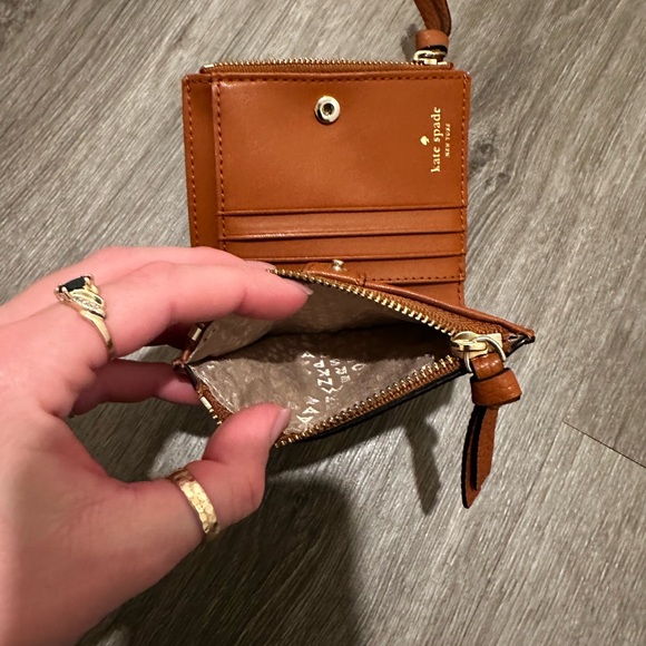Kate Spade Wallet - Picture 3 of 5